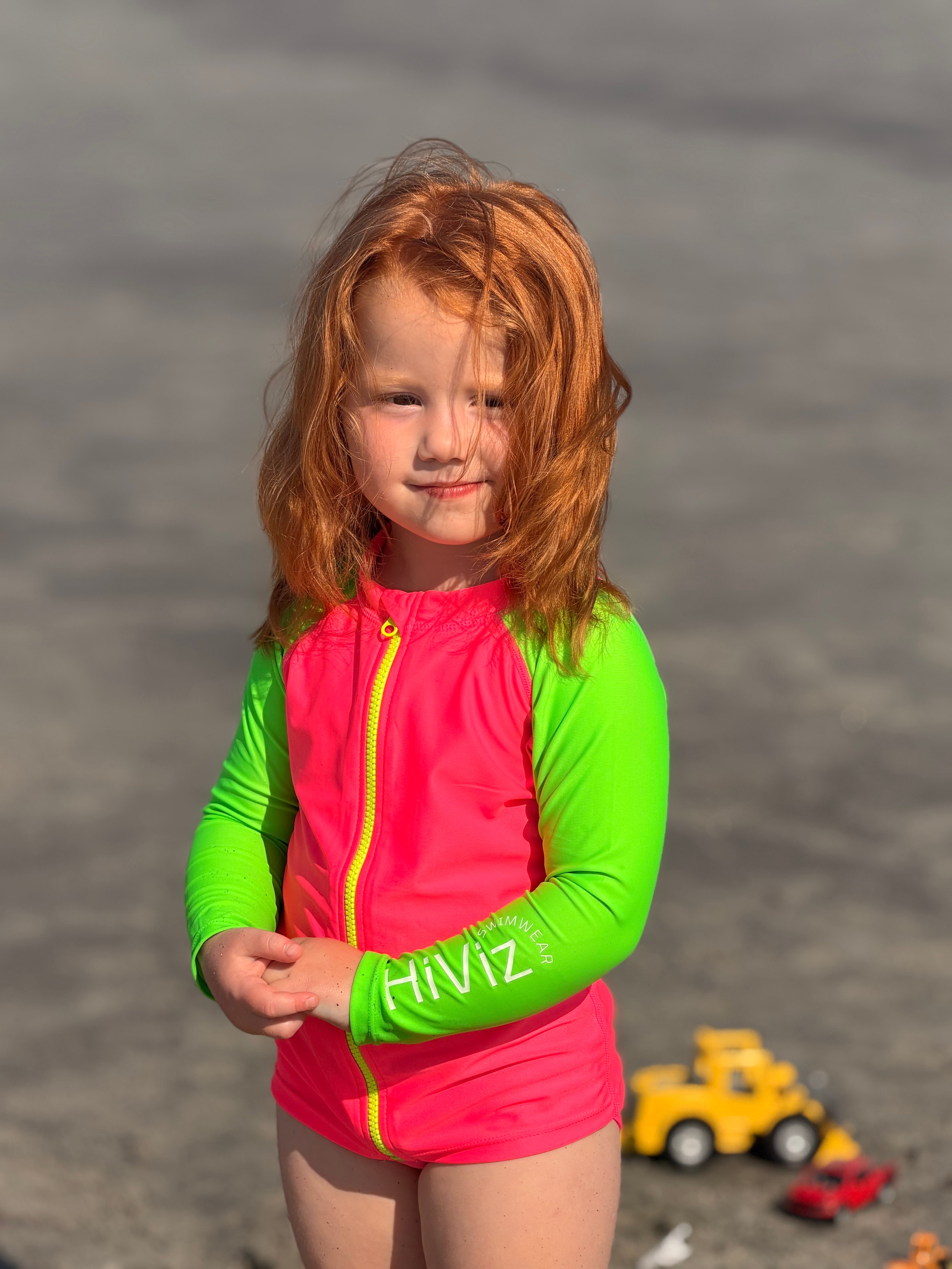 Kids’ Neon Swim Zip-Up Rash Guard – Neon Pink and Green