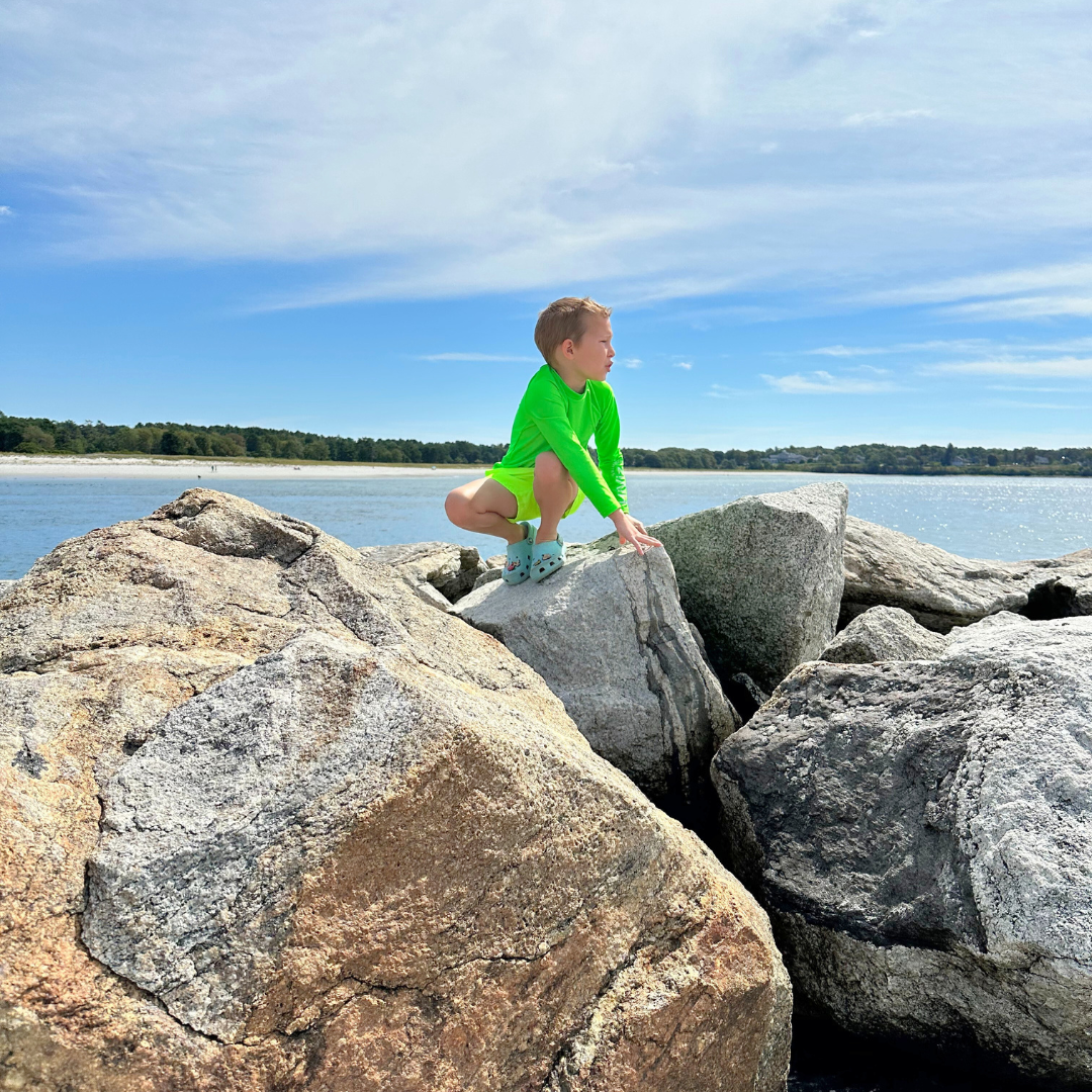 Kids’ Neon Rash Guard – Neon Green | UPF 50+